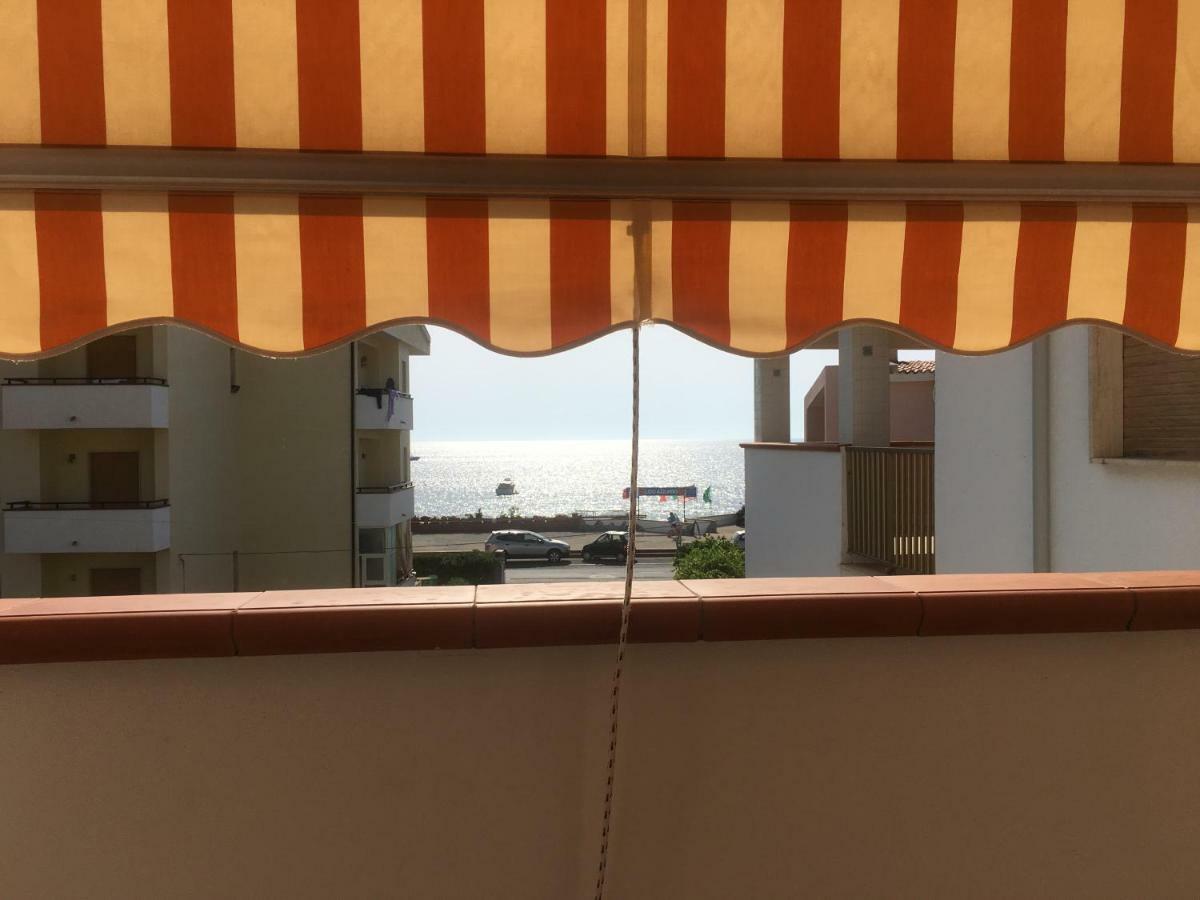 Apartamento Parco Adamantina Di Fronte Al Mare Diamante Exterior foto