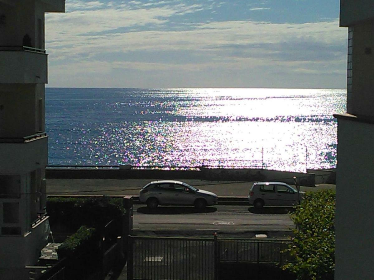 Apartamento Parco Adamantina Di Fronte Al Mare Diamante Exterior foto